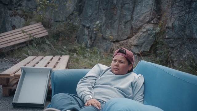 Video Reference: Leisure, Sitting, Vacation, Fun, Tree, Travel, Person