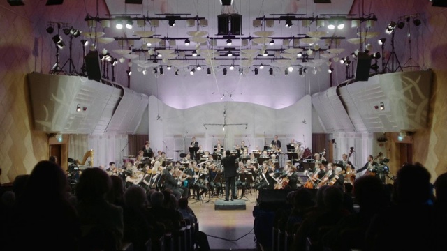 Video Reference: Stage, Performance, Event, Music, Musical ensemble, Orchestra, Auditorium, Concert, Musician, Concert hall