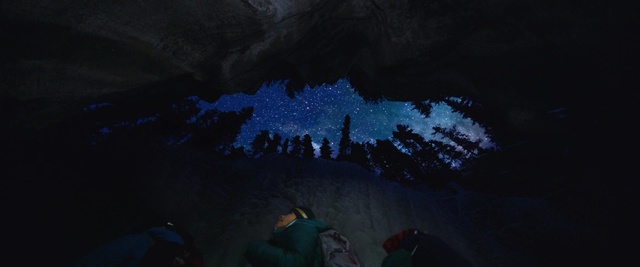 Video Reference: Screenshot, Darkness, Cave, Formation, Geological phenomenon, Night, Adventure game, Pc game