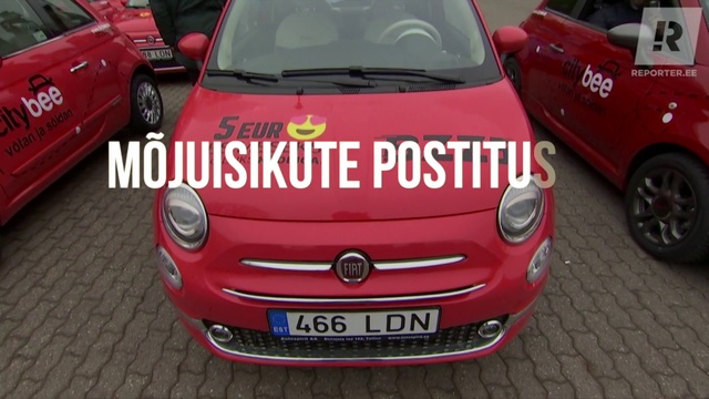 Video Reference: Land vehicle, Vehicle, City car, Car, Motor vehicle, Fiat 500, Red, Fiat, Fiat 500, Hood