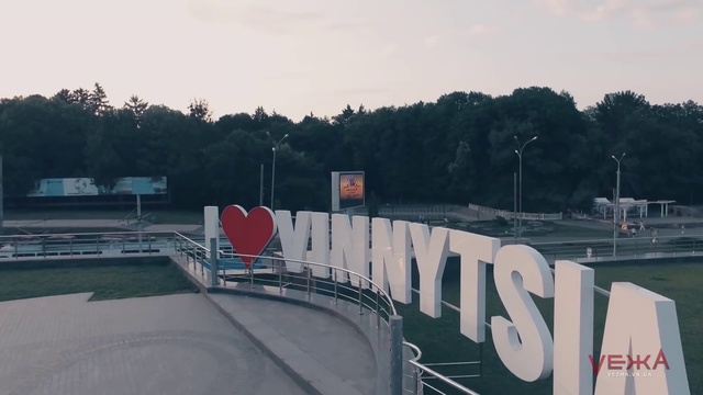 Video Reference: Sport venue, Race track, Vehicle