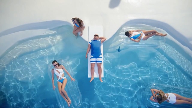 Video Reference: Fun, Swimming pool, Leisure, Water, Recreation, Water park, Vacation, Sky, Swimming, Amusement park