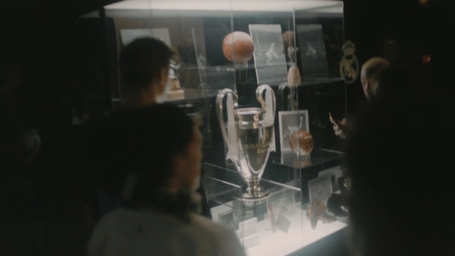 Video Reference: Snapshot, Glass, Art, Person