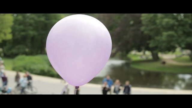 Video Reference: Balloon, Pink, Hot air ballooning, Party supply, Lighting, Purple, Hot air balloon, Recreation, Toy, Leisure