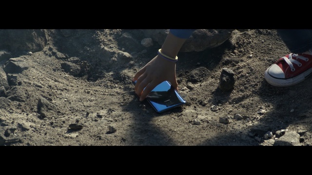 Video Reference: laptop, portable computer
