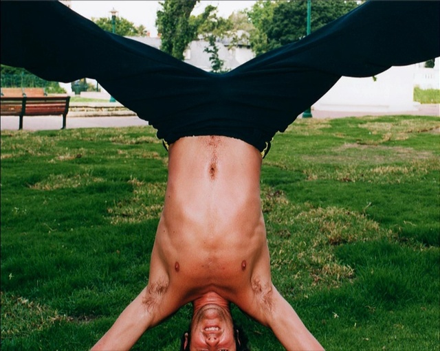 Video Reference: leg, human leg, grass, joint, shoulder, arm, muscle, calf, human body, thigh, Person