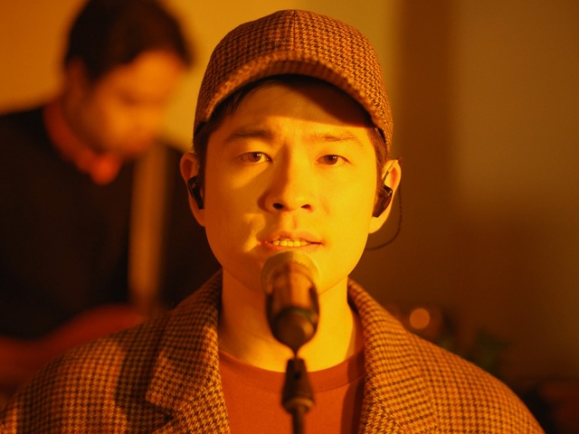 Video Reference: yellow, nose, human, fun, audio, Person