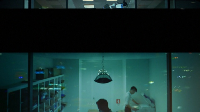 Video Reference: blue, green, light, snapshot, glass, water, lighting, darkness, aquarium, underwater