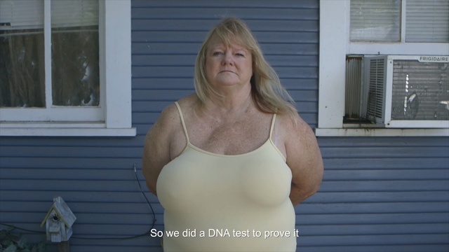 Video Reference: human hair color, blond, shoulder, joint, trunk, abdomen, girl, arm, human body, chest, Person