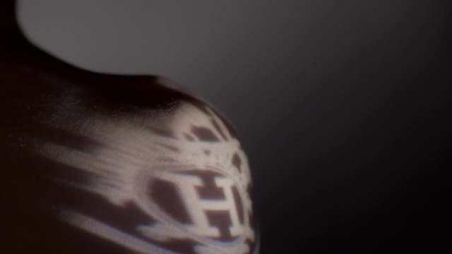 Video Reference: close up, darkness, macro photography, computer wallpaper