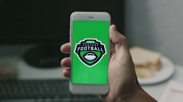 Video Reference: Green, Gadget, Product, Mobile phone, Smartphone, Logo, Technology, Electronic device, Communication Device, Portable communications device, Person