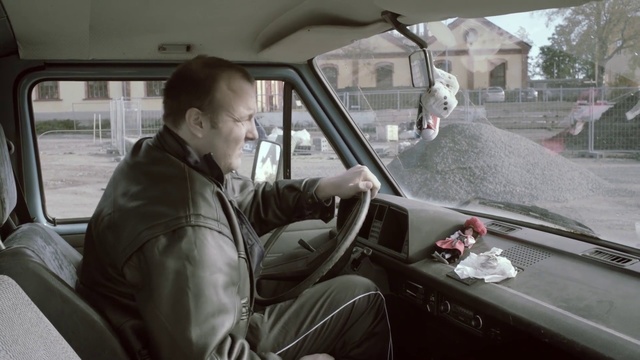 Video Reference: Motor vehicle, Vehicle, Car, Windshield, Mode of transport, Driving, Automotive window part, Automotive design, Glass, Steering wheel, Person