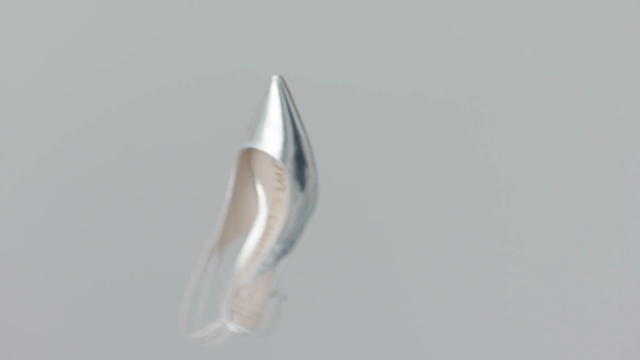 Video Reference: Metal, Silver, Fashion accessory, Feather