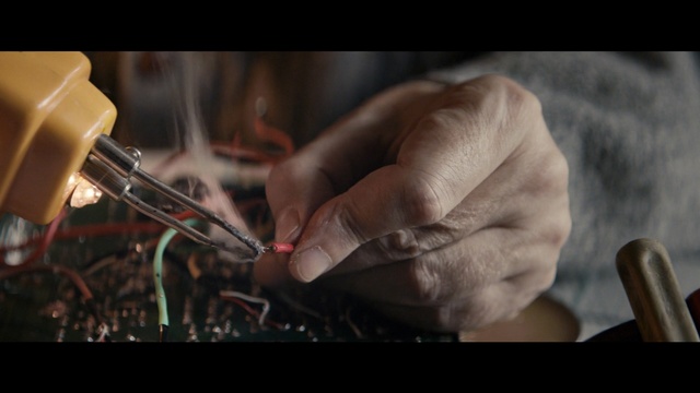 Video Reference: Hand, Finger, Electronics