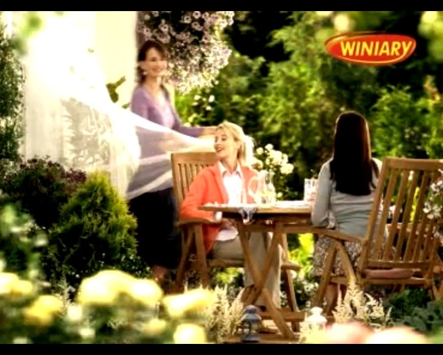 Video Reference: Nature, Garden, Backyard, Yard, Floral design, Floristry, Leisure, Spring, Summer, Fun, Person