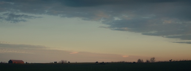 Video Reference: Sky, Cloud, Horizon, Atmospheric phenomenon, Evening, Daytime, Atmosphere, Dusk, Morning, Plain