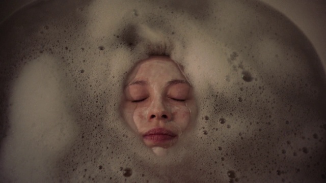 Video Reference: Face, Nose, Skin, Forehead, Head, Cheek, Eyebrow, Chin, Eye, Lip