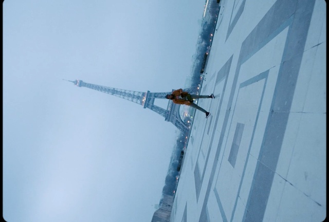Video Reference: sky, adventure, wind, Person