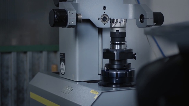 Video Reference: Scientific instrument, Machine, Optical instrument, Machine tool, Photography, Tool