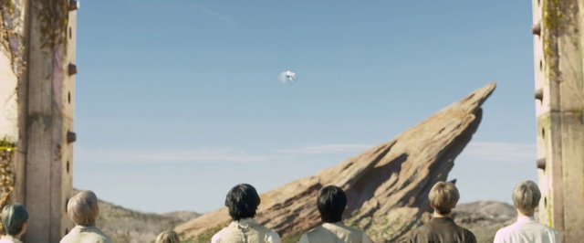 Video Reference: Sky, Rock, Monument, Badlands, Photography, Wood, Formation, Travel, Tourism, Extreme sport