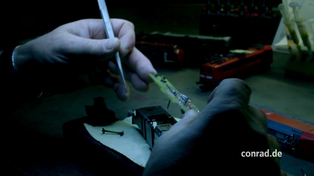 Video Reference: Arm, Finger, Hand, Electronics, Electronic instrument