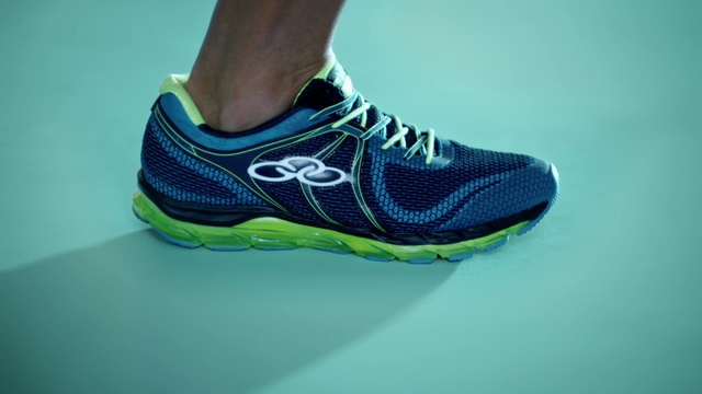 Video Reference: Shoe, Footwear, Outdoor shoe, Green, Blue, Aqua, Running shoe, Turquoise, Sneakers, Nike free, Person