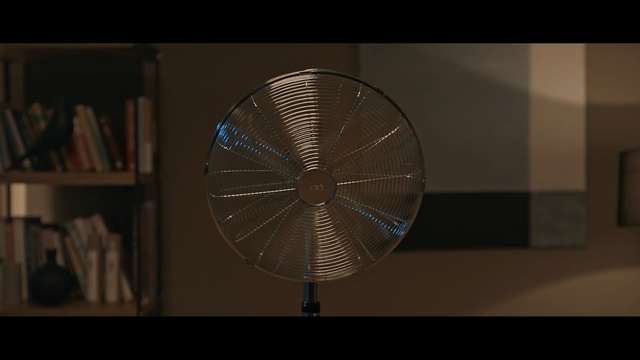 Video Reference: Mechanical fan, Circle, Space, Still life photography, Person