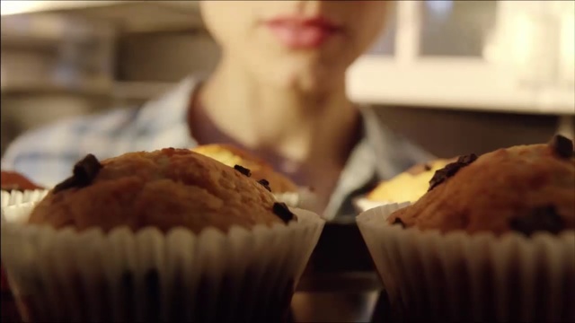 Video Reference: Food, Muffin, Baking, Dish, Cuisine, Dessert, Baked goods, Ingredient, Gluten, Cupcake