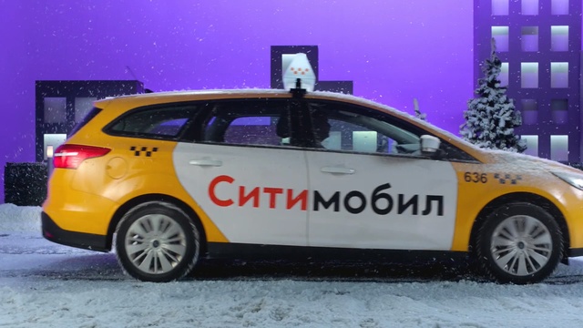 Video Reference: Vehicle, Car, Motor vehicle, Hatchback, Mode of transport, Ford motor company, Mid-size car, Hot hatch, Automotive design, Ford, Person