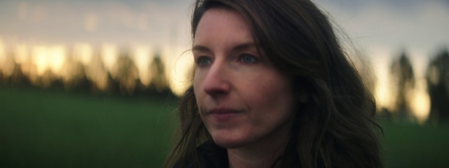 Video Reference: Face, Hair, Eyebrow, Facial expression, Nose, Lip, Cheek, Chin, Head, Beauty