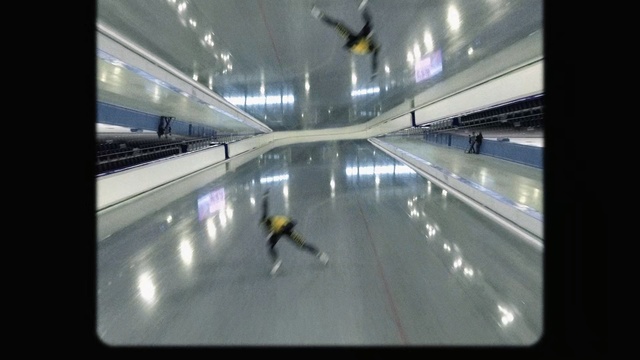 Video Reference: Line, Ice skating, Recreation, Skating, Speed skating, Floor