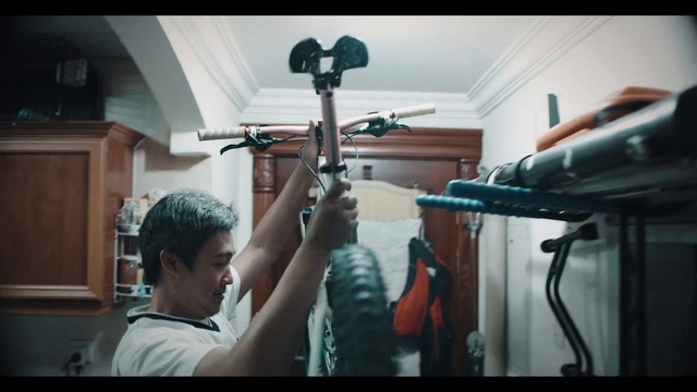 Video Reference: Snapshot, Arm, Photography, Room, Muscle