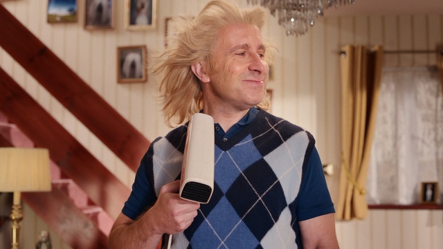 Video Reference: Design, Tartan, Plaid, Pattern, Person