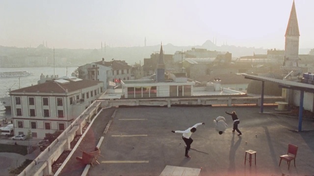 Video Reference: Atmospheric phenomenon, City, Haze, Roof