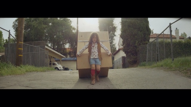 Video Reference: Photograph, Snapshot, Morning, Fun, Tree, Leg, Photography, Summer, Sunlight, Grass