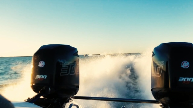 Video Reference: Sky, Vehicle, Cloud, Car