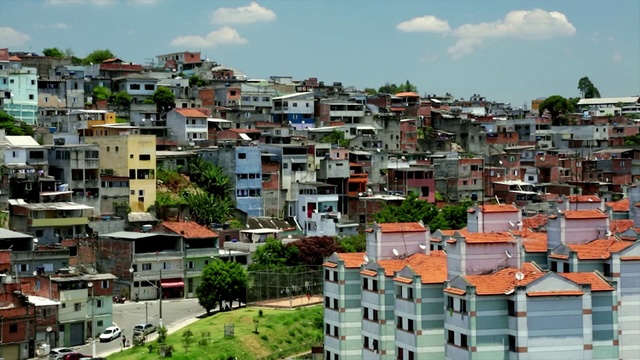 Video Reference: Residential area, Neighbourhood, Urban area, Metropolitan area, Suburb, Town, Human settlement, City, Building, Property