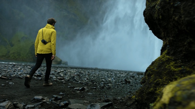Video Reference: Nature, Water, Waterfall, Atmospheric phenomenon, Geological phenomenon, Sky, Rock, Watercourse, Photography, Cloud