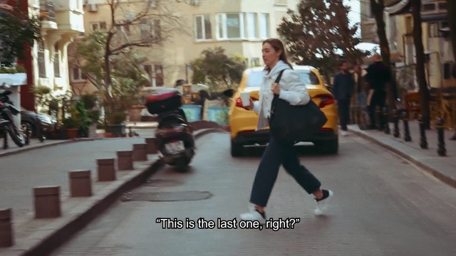 Video Reference: Photograph, Snapshot, Pedestrian, Fun, Fashion, Photography, Cool, Street, Walking, Leg, Person