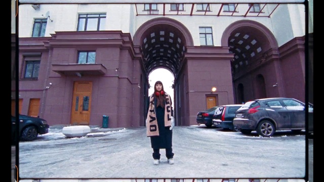 Video Reference: Car, Vehicle, Luxury vehicle, Mid-size car, City car, Architecture, Family car, Building, Executive car, Facade