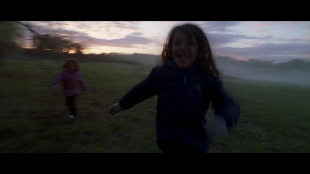 Video Reference: Photograph, Nature, Sky, Atmospheric phenomenon, Fun, Cloud, Snapshot, Grassland, Morning, Photography