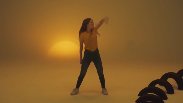 Video Reference: Yellow, Sky, Fun, Photography, Landscape, Shadow, Gesture, Performance