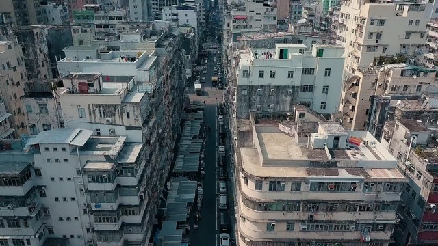 Video Reference: urban area, metropolitan area, city, metropolis, cityscape, building, residential area, skyscraper, neighbourhood, suburb