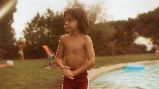 Video Reference: water, fun, summer, leisure, girl, vacation, muscle, chest, recreation, barechestedness, Person