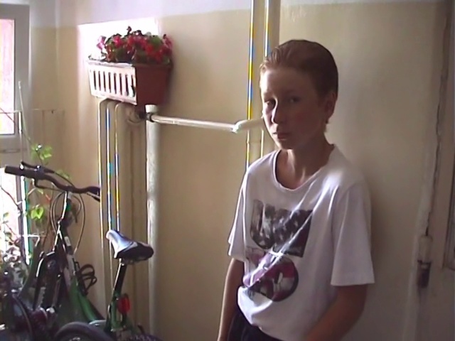 Video Reference: Shoulder, Arm, Joint, Standing, Room, Musical instrument, Neck, Percussion, T-shirt, Drum