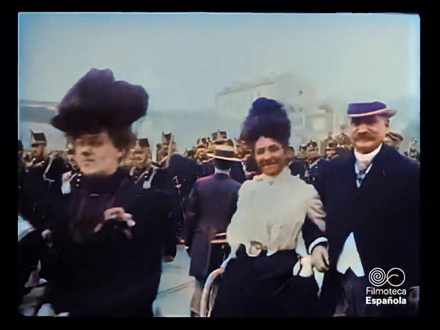 Video Reference: Headgear, Event, Photography, Photo caption, Gesture, Square, Smile, Uniform, Official, Team