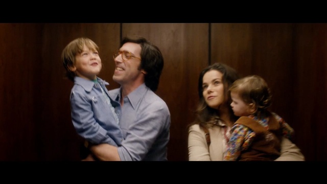 Video Reference: people, girl, fun, family, interaction, smile, child, human behavior, event, portrait photography, Person