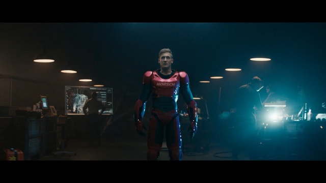 Video Reference: Performance, Superhero, Fictional character, Performing arts, Performance art, Darkness, Screenshot, Scene, Midnight, Stage, Person