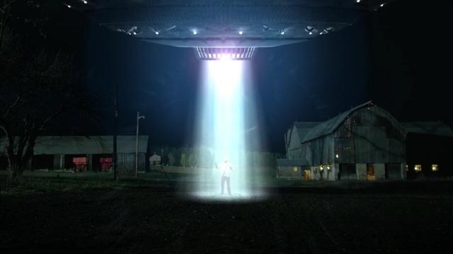 Video Reference: Light, Darkness, Lighting, Stage, Night, Sky, Atmosphere, Midnight, Screenshot, Space, Person