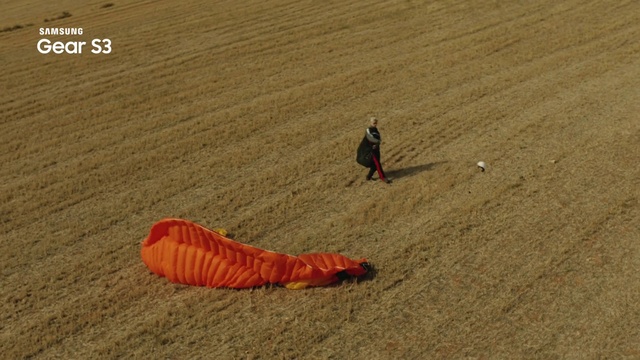 Video Reference: Orange, Sand, Organism, Paragliding, Wood, Landscape, Soil